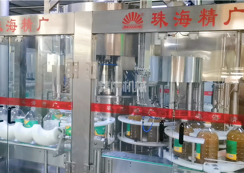 聊聊全自動液體灌裝機的優缺點