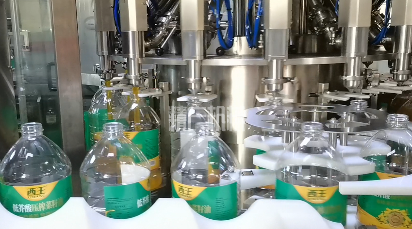 【菜籽油灌裝】旋轉稱重式灌裝壓蓋一體機